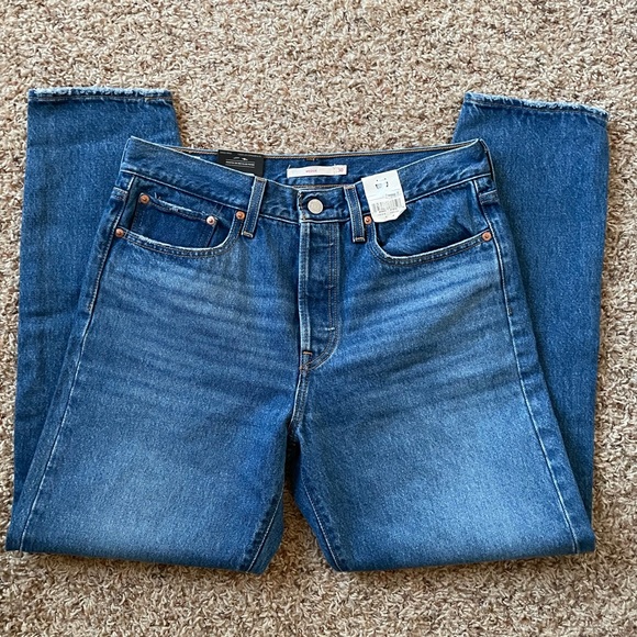 NWT Levi’s Wedgie Tapered Jean tagged Sz 30 - Picture 3 of 4